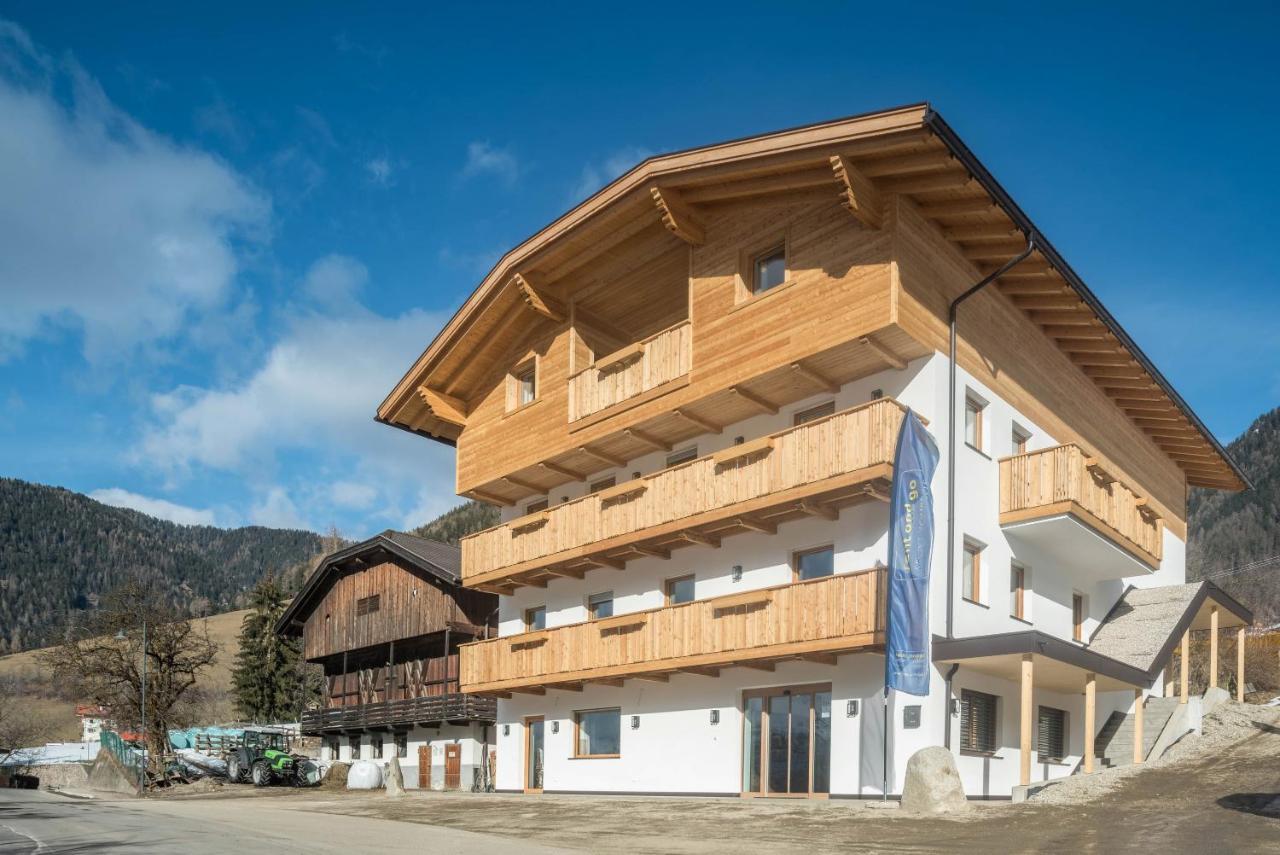 Balbeinhof Apt Hirsch Luson Buitenkant foto