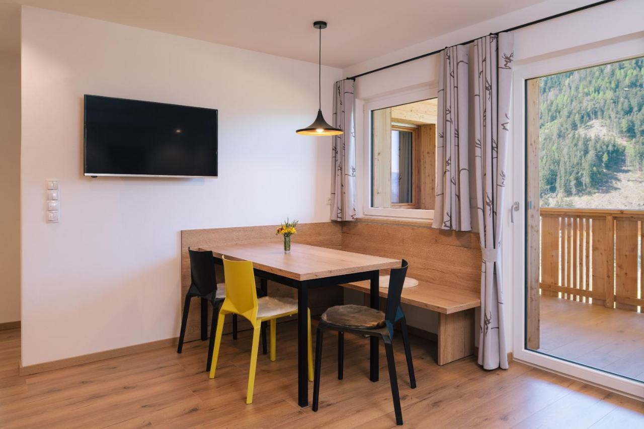 Balbeinhof Apt Hirsch Luson Buitenkant foto